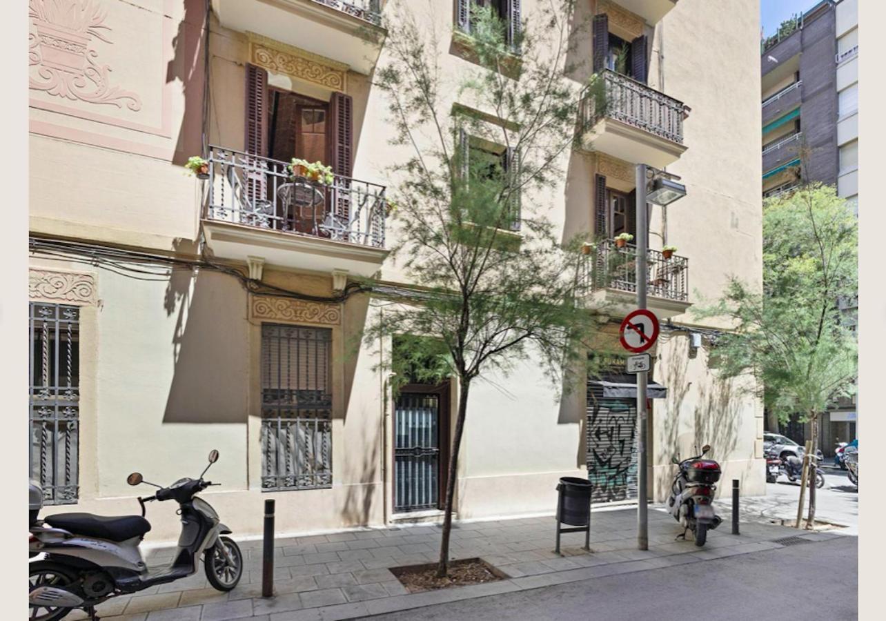 Great In Sagrada Familia With Balcony Apartment *